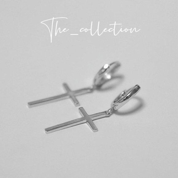STERLING SILVER CROSS HOOP EARRINGS - Picture 2 of 4